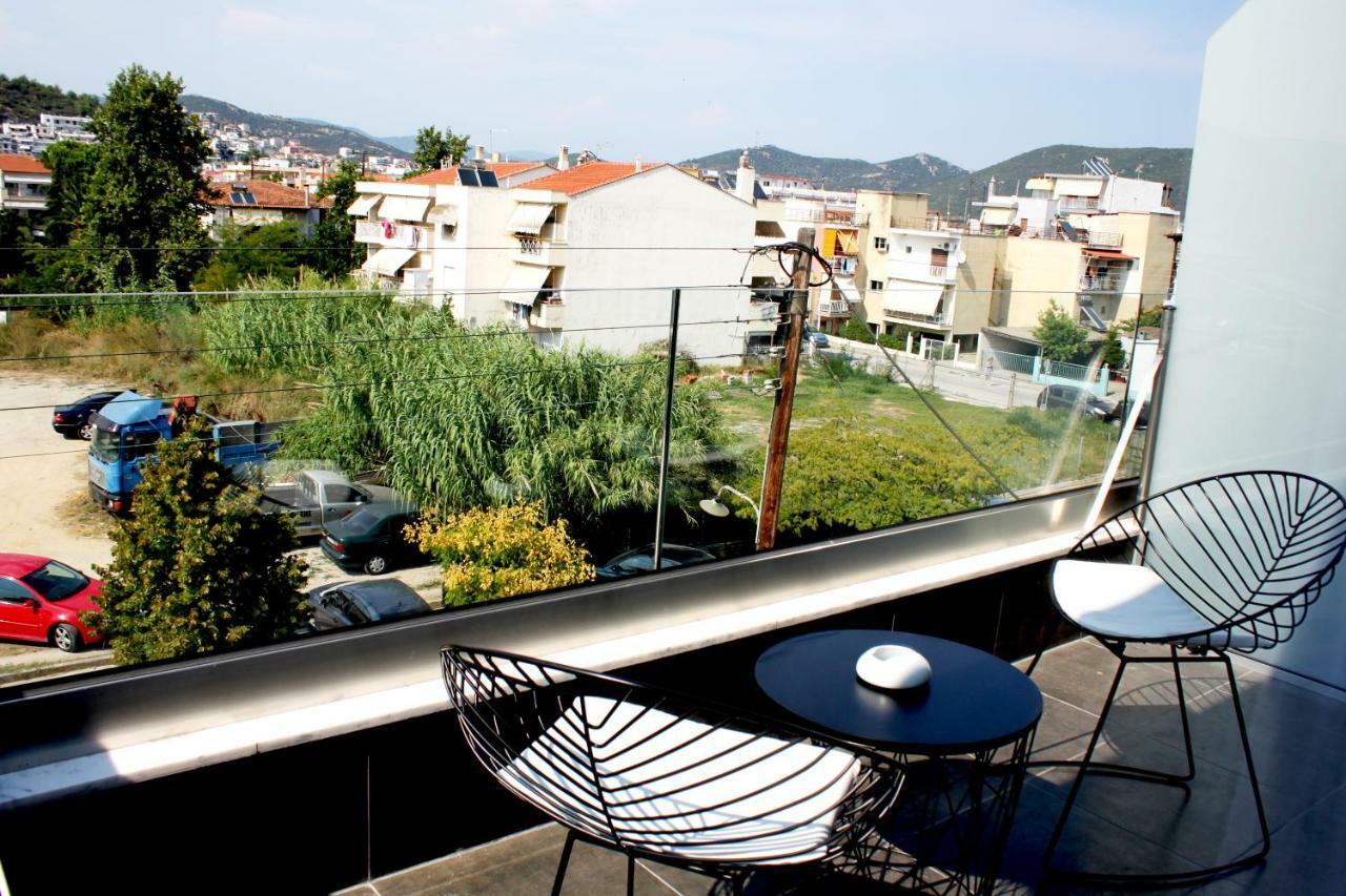 Glykanisos Suites Néa Péramos المظهر الخارجي الصورة
